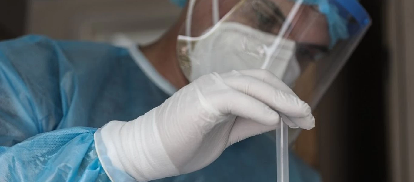 Πάνω από 600 τεστ σε εργαζόμενους των επιχειρήσεων «Πίνδος» και «Νιτσιάκος»